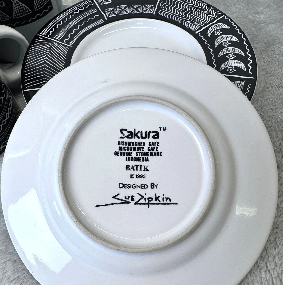 Sakura Batik Cup & Saucer Dessert Set Black White Stoneware Sue Zipkin 1993‎